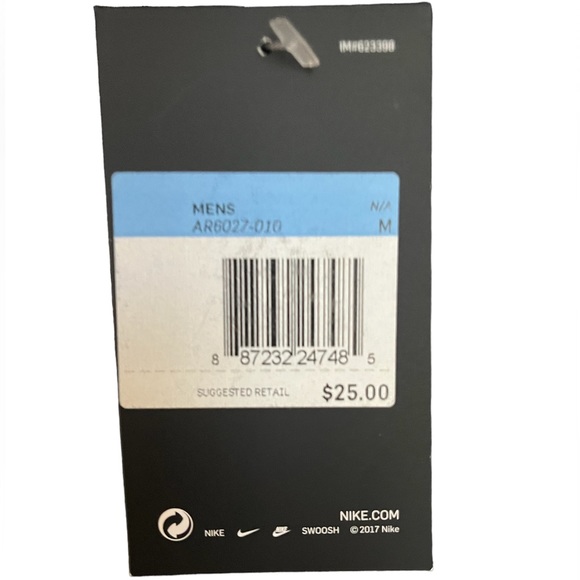 New Nike Mens Dri Fit Black TShirt with red and white Nike - Picture 4 of 4